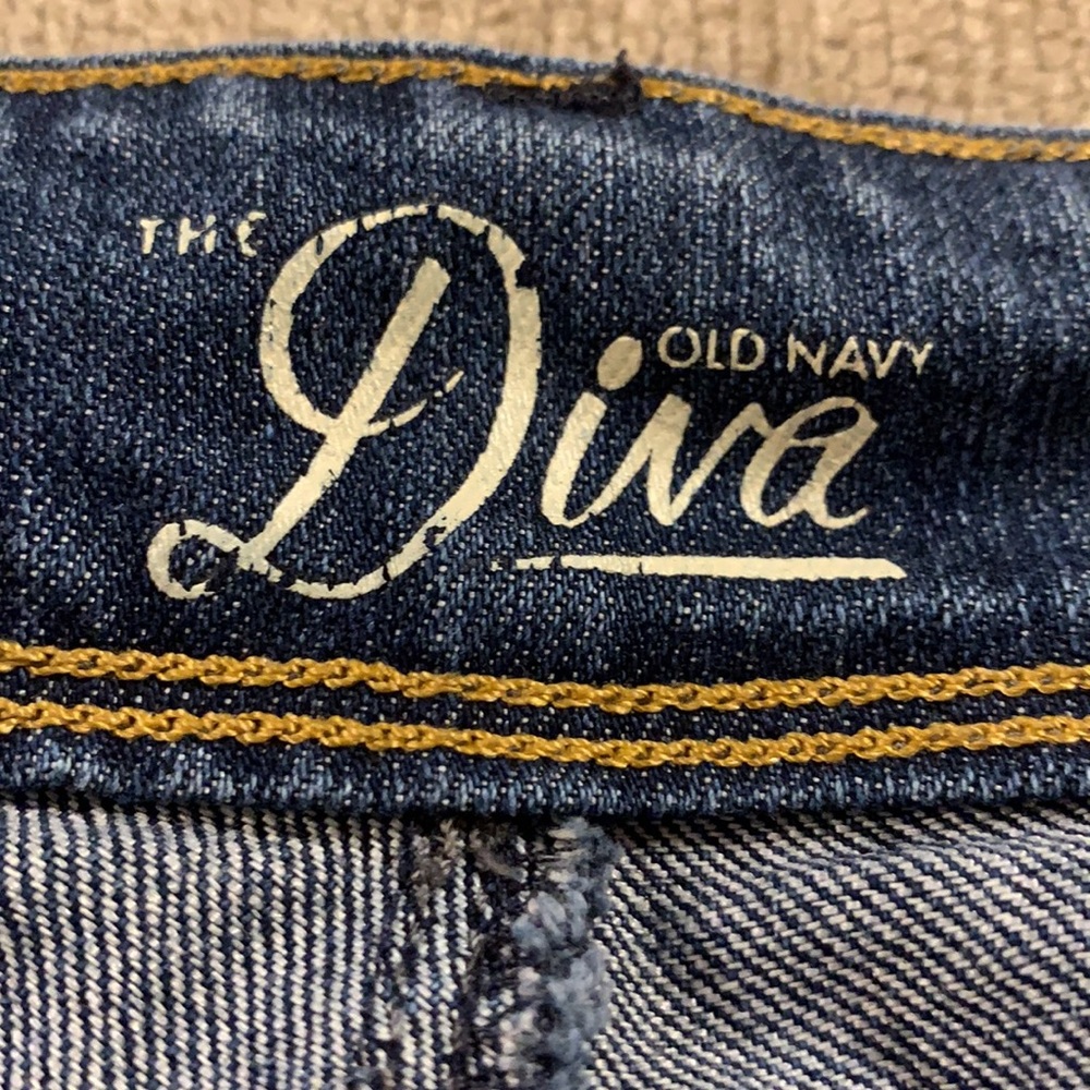 Old Navy Capris - Picture 4 of 5